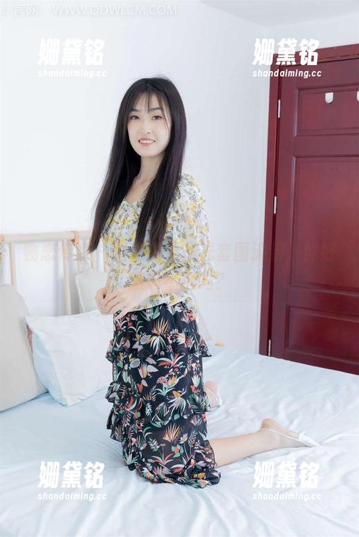 物恋传媒-嘉木 物恋传媒 - 嘉木跟无圣光套图流浪,你好意思不瞧吗?