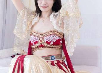 物恋传媒 - 最新小晴毛衣合集：每一个毛衣都在诉说着“不想出门，但你能来我这里吗”的小心思！