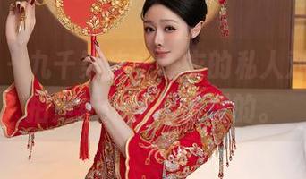 秀人网 - 九千柒柒和睡衣的私人对话，私拍是如何挑逗眼球的。