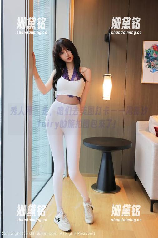 秀人网 - 走，咱们去美图打卡——周慕汐fairy的旅拍图包来了！