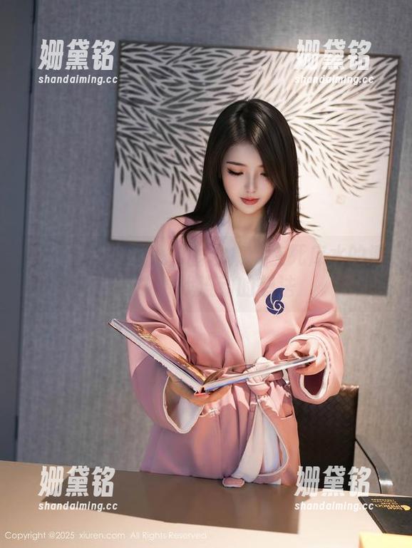 秀人网-少女心雪雪 秀人网 - 少女心雪雪合集:在死库水的清波中寻找流动的想法