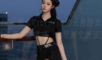 秀人网 - 果儿Victoria的天台时光，免费资源交替放送，心里那个想法？