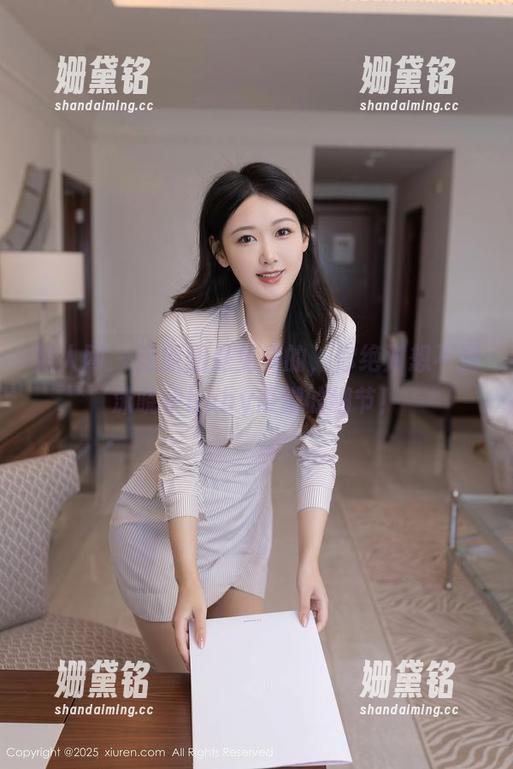 秀人网 - 这原图是免费的，你绝对想不到沫晓伊baby美脚的细节！