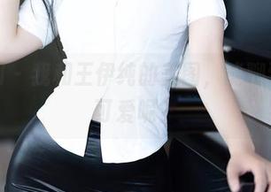 秀人网 – 我和王伊纯的美图，能聊到有多可爱呢？
