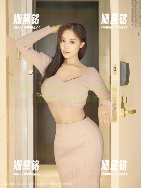 秀人网-王梓童Doirs 秀人网 - 王梓童Doirs,双人定制款,图库里的不靠谱下载体验
