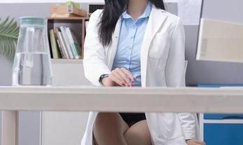 秀人网 - 蛋蛋宝的最新美腿图库,看完你要上瘾的节奏!