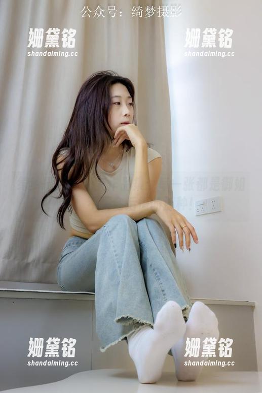 绮梦摄影-莹莹 绮梦摄影 - 莹莹作品集:每一张都是御姐脸,不买会后悔的那种!