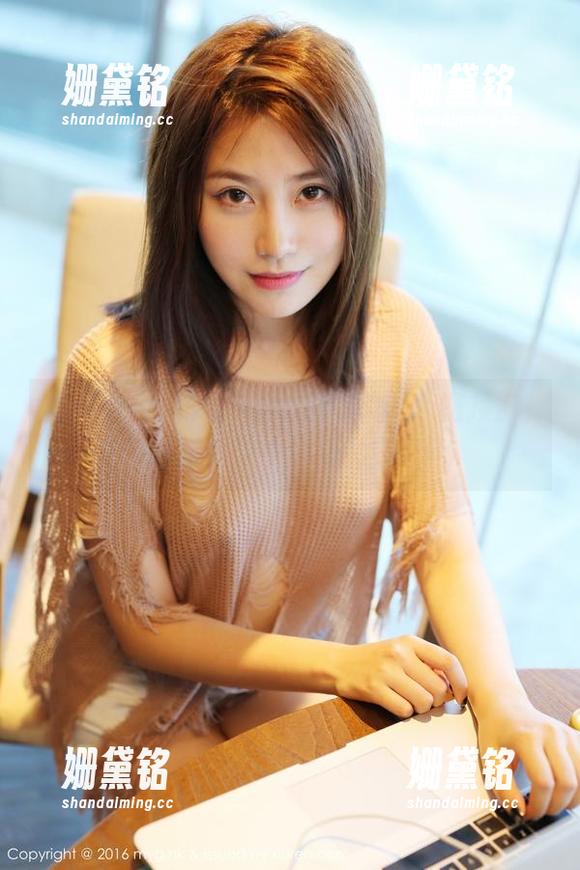 美媛馆-久久Aimee 美媛馆 - 久久Aimee和泳池的亲密接触,原图都要为这态度打Call!