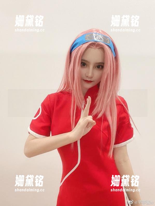 芊芊酱w 芊芊酱w的睡衣诱惑——你敢下载原图吗?