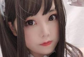 蜜汁猫裘精选：竞泳合集，游走在水面上的善变