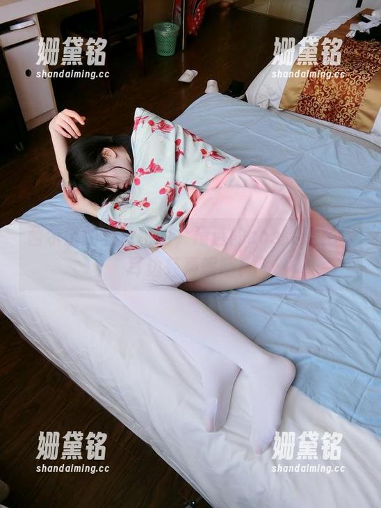 西尔酱 西尔酱的白色轮回,精选的cos灵感在你耳边轻声呢喃!