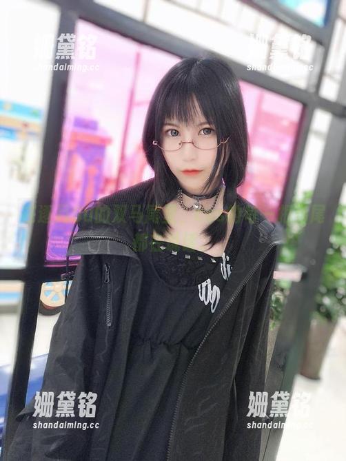 在逐月Su的双马尾里，cos的每一根马尾都在说话。