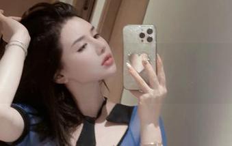 微密圈 - 阿色的红色内衣性感而不猥琐,照片好像在说:“来啊,不要怂!”