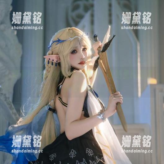 阿薰kaOri的黑丝OL图包，私拍里藏着满满的诱惑。