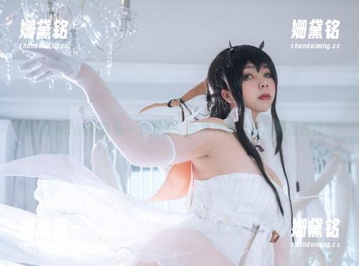 魅瞳meroko 魅瞳meroko的另一个侧面:女神样式,精选原图前往!