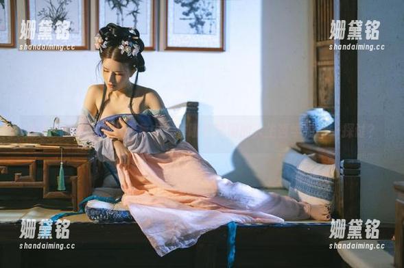 鹿八岁baby 鹿八岁baby私拍合集中,有哪些透明的人生哲学值得一探讨?