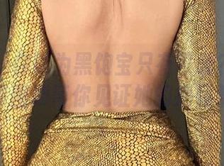 微密圈 - 你以为黑饱宝只有可爱？盯紧了！高清图册带你见证她的搞怪侧面。